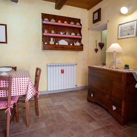 Casa Vacanze Bianca Alice Catabbio Exteriör bild
